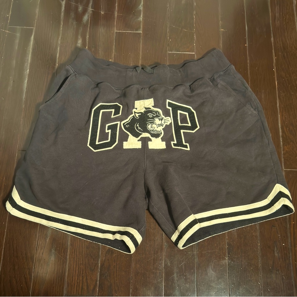 🔸SOLD🔸Gap x Brooklyn Circus (BKC) XL Basketball Shorts